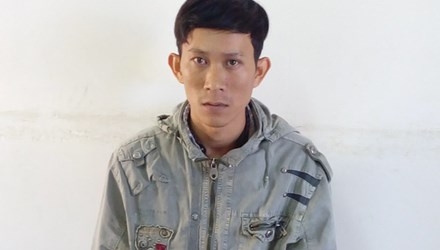 dan_canh_va_quet_xe_trom_226_trieu_dong_tren_xe_th