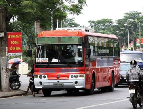 vovgiaothong_Kinh doanh xe khách: 'Quần ngư tranh thực' trên... xa lộ!