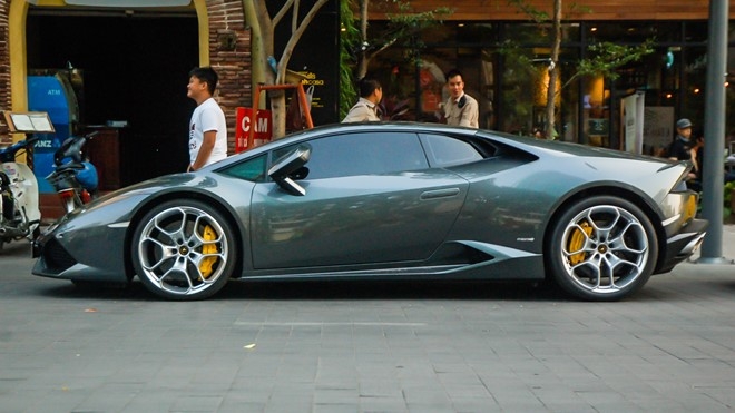 Lamborghini9