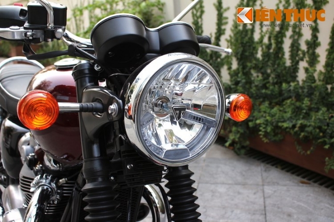 3triumph-bonneville-t120-gia-550-trieu-dau-tien-ta
