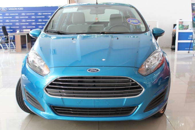 Ford-Fiesta-2014-5