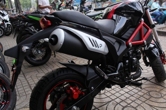Lifan Hunter 125 nhái Ducati Scrambler ra mắt giá từ 355 triệu Đồng
