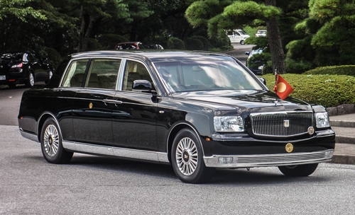 Imperial-Processional-Car-8833-1488365020