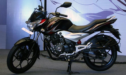 bajaj-discover-6520-1495428653