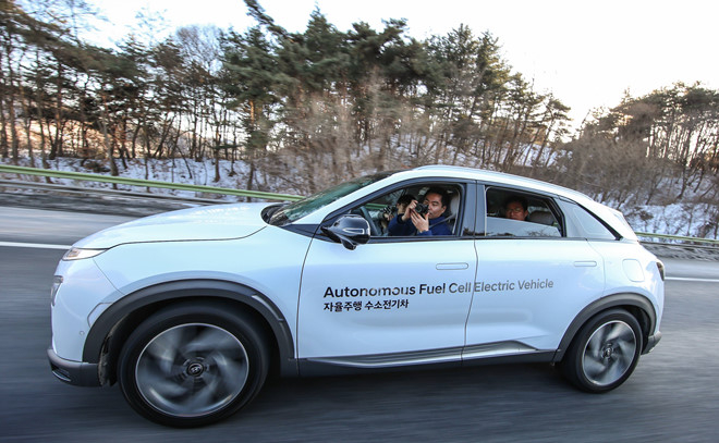 NEXO_Autonomous_Fuel_Cell_Electric_Vehicle_Showcas
