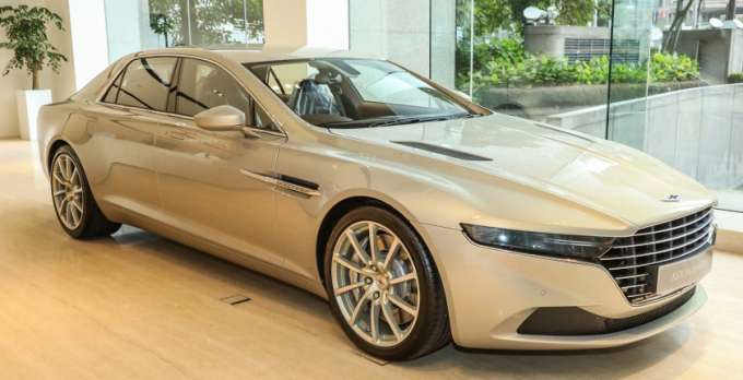 Aston1