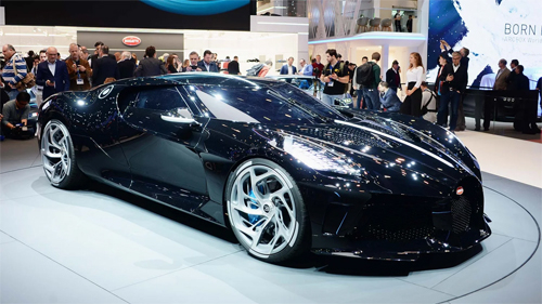 Bugatti-3-1144-1556788730