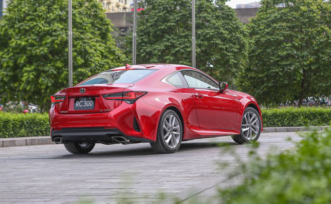 Lexus-RC-5