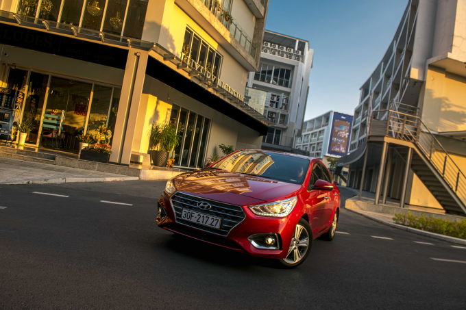 Hyundai Accent lifestyle a 3