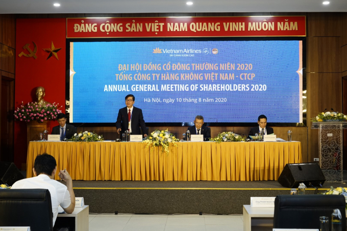 1. Tổng công ty Hàng không Việt Nam - Vietnam Airl