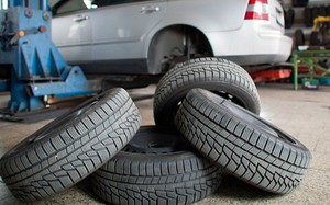 Về số N khi đổ xăng và bài học nhớ đời khi để con trẻ trên xe - Ảnh 2.