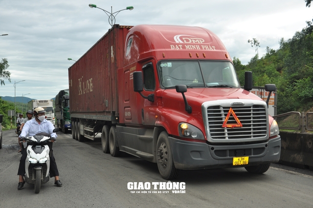 Khó khăn, vướng mắc trong đảm bảo giao thông trên tuyến QL1 qua tỉnh Phú Yên - Ảnh 1.
