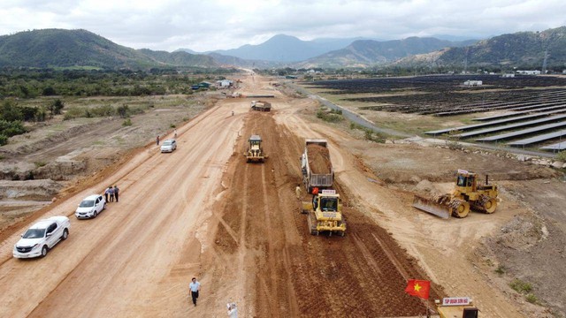 Kiến nghị sớm cấp vốn cho dự án thành phần 1, cao tốc Khánh Hòa - Buôn Ma Thuột - Ảnh 1.