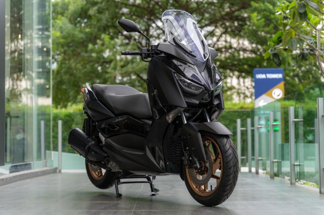 Yamaha sắp tung ra bộ đôi xe ga cao cấp XMAX 300 và TMAX tại thị trường Việt Nam - Ảnh 2.