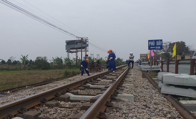 Thi công dự án cải tạo, nâng cấp các công trình thiết yếu đoạn Hà Nội – Vinh, tuyến đường sắt Hà Nội - TP.Hồ Chí Minh đoạn qua Hà Nam.
