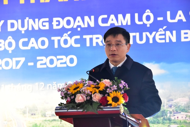 Tuyến cao tốc Cam Lộ - La Sơn chính thức thông xe - Ảnh 2.