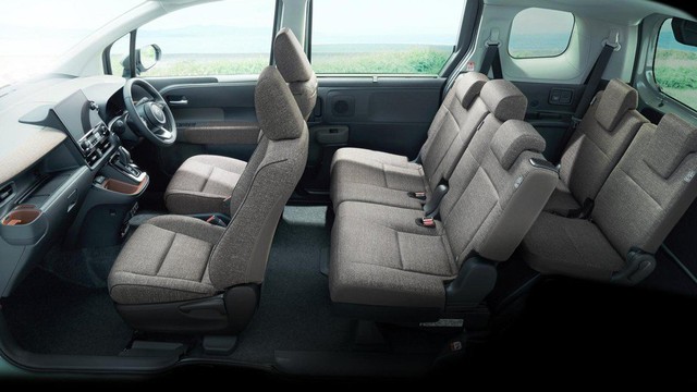 Toyota Sienta 2023 thu hút khách hàng với nhiều tùy chọn  - Ảnh 4.