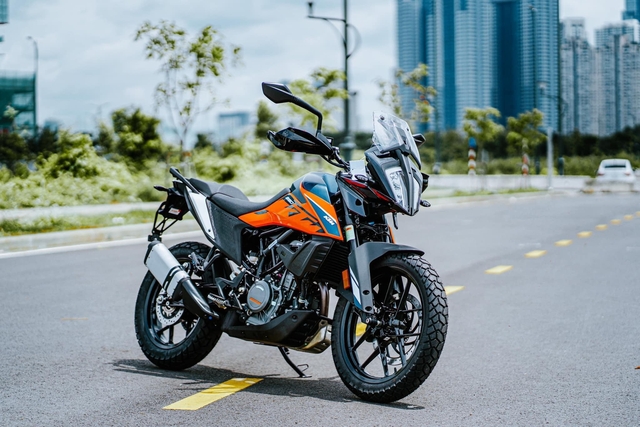 KTM ra mắt 2 mẫu mô tô mới tại Việt Nam: Giá từ 236 triệu đồng - Ảnh 2.