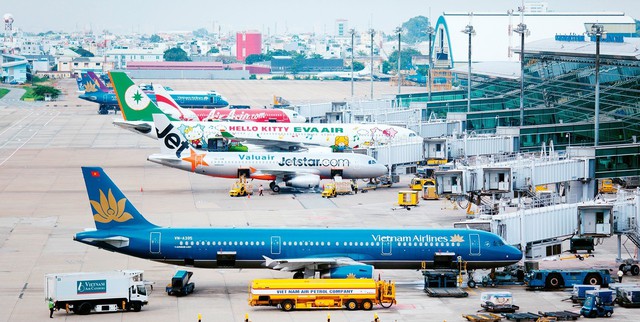 Trình Thủ tướng phê duyệt quy hoạch cảng hàng không, sân bay vào tháng 10/2022   - Ảnh 2.