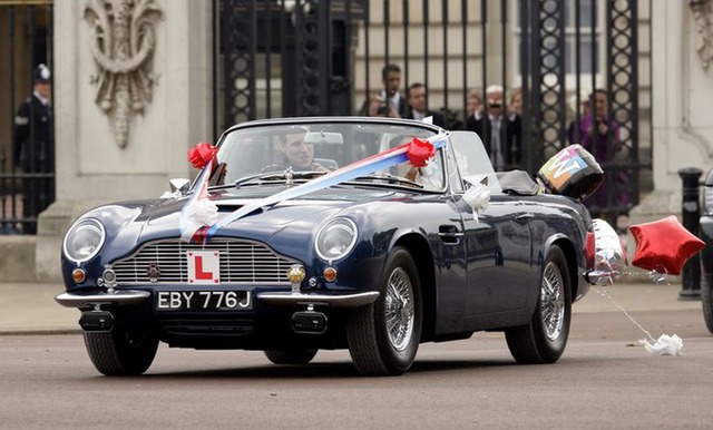 Bộ sưu tập 10 chiếc xe nổi bật nhất của Nữ hoàng Anh - Ảnh 8.