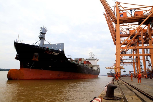 Cảng Hải Phòng đón tuyến dịch vụ mới của hãng tàu Maersk

 - Ảnh 1.