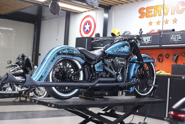 Ngắm Harley Softail Heritage với gói độ gần 600 triệu đồng - Ảnh 3.