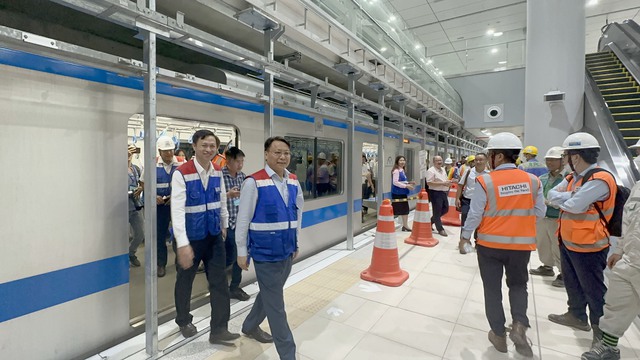 TP.HCM: Huy động 2.400 người diễn tập chữa cháy, cứu nạn ở ga ngầm tuyến metro Bến Thành - Suối Tiên - Ảnh 1.