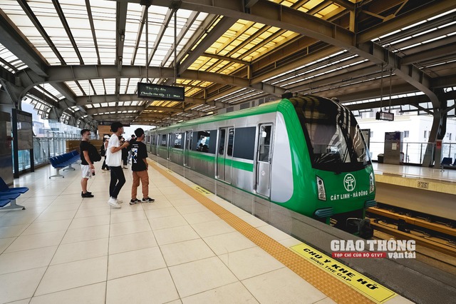 Hội nghị ATGT Việt Nam 2023: Hiểu biết về đường sắt đô thị chưa nhiều- Ảnh 1.