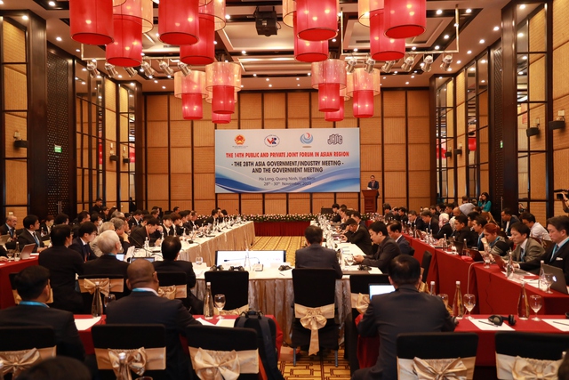 Hội nghị công – tư khu vực châu Á về quy định xe cơ giới thu hút kỷ lục đại biểu tham dự- Ảnh 1.