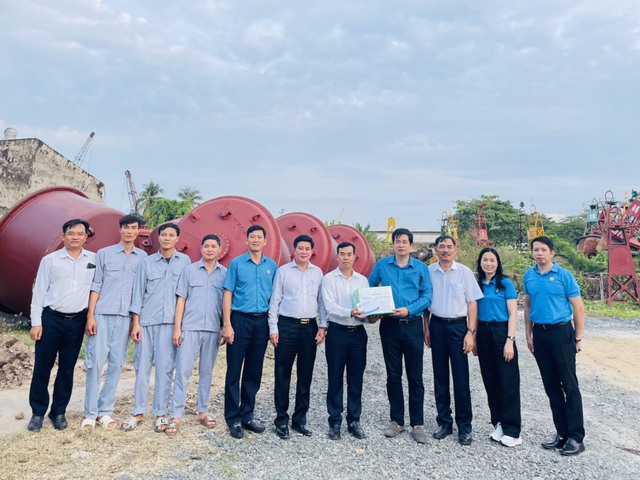 Lãnh đạo Công đoàn GTVT Việt Nam thăm và động viên người lao động- Ảnh 3.