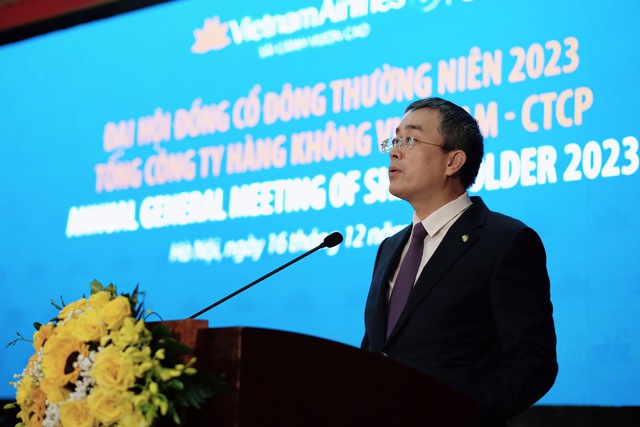 Chủ tịch Đặng Ngọc Hòa: Vietnam Airlines tập trung tái cơ cấu để cân đối thu chi từ năm 2024- Ảnh 1.