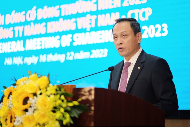 Chủ tịch Đặng Ngọc Hòa: Vietnam Airlines tập trung tái cơ cấu để cân đối thu chi từ năm 2024- Ảnh 2.