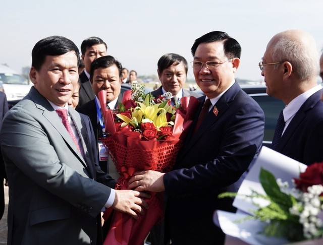 Vietjet mở đường bay thẳng TP. HCM - Viêng Chăn, công bố hợp tác toàn diện với Lao Airlines

- Ảnh 2.