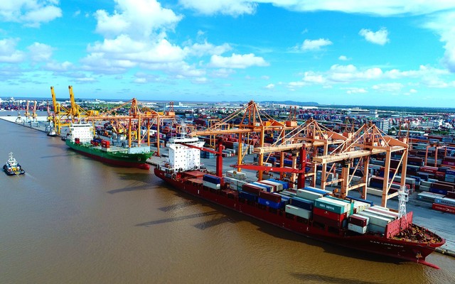 Nghiên cứu giải pháp quản lý giá dịch vụ cảng biển trong nền kinh tế thị trường định hướng XHCN ở Việt Nam

 - Ảnh 1.