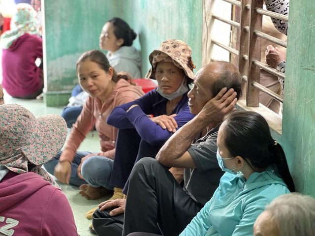 Vụ TNGT khiến 8 người chết ở Quảng Nam: 'Người thân bàng hoàng nhận hung tin' - Ảnh 4.