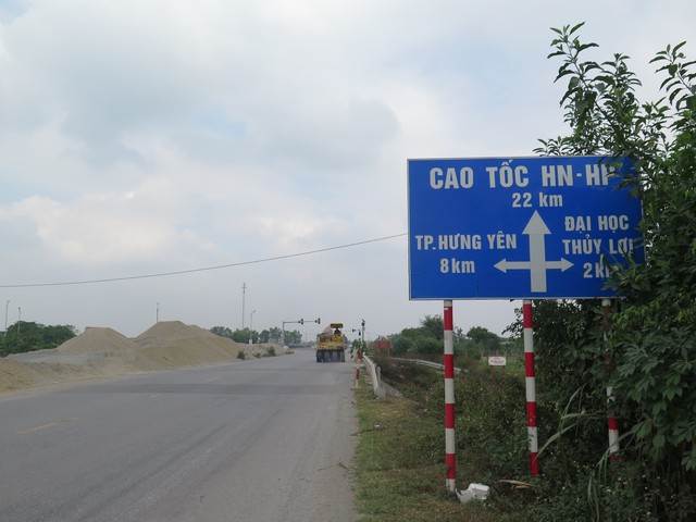 Khẩn trương hoàn thành hồ sơ cầu vượt dự án nối 2 cao tốc qua tỉnh Hưng Yên - Ảnh 1.