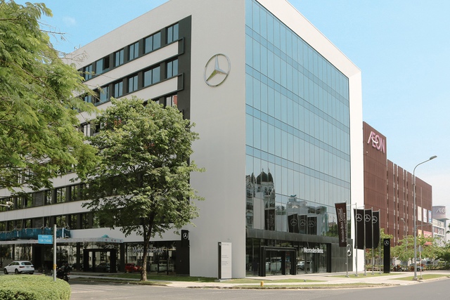 Showroom đạt chuẩn MAR2020 toàn cầu đầu tiên của Mercedes-Benz tại TP.HCM.