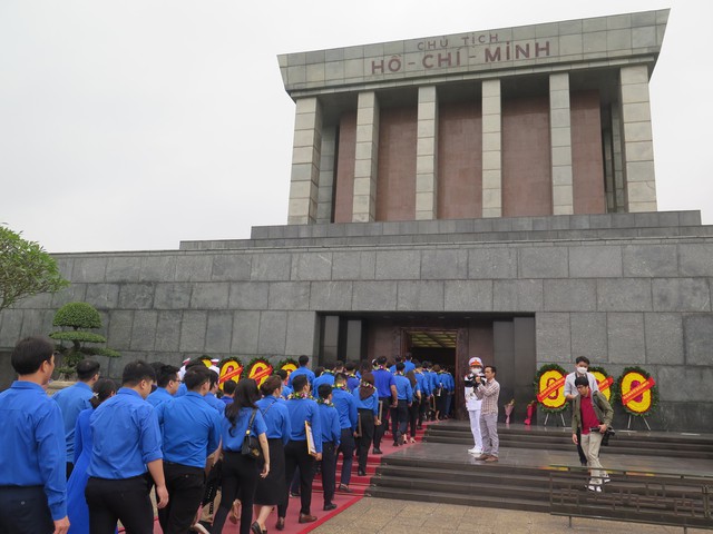 19 đoàn viên trẻ được vinh danh tại Quảng trường Ba Đình - Ảnh 4.