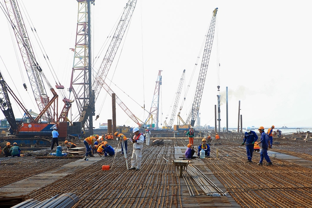 Kiến nghị tháo gỡ khó khăn nguồn cát cung cấp cho dự án 2 bến container tại Hải Phòng

 - Ảnh 2.