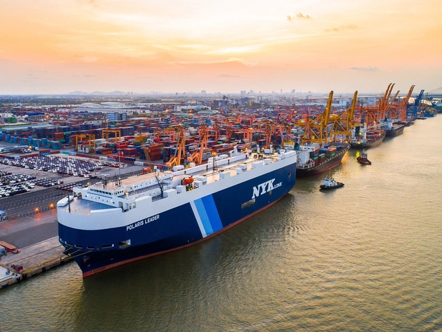 Cảng Hải Phòng chính thức triển khai ứng dụng hệ thống Smart gate tại chi nhánh Cảng Tân Vũ từ 1/5/2023

 - Ảnh 2.