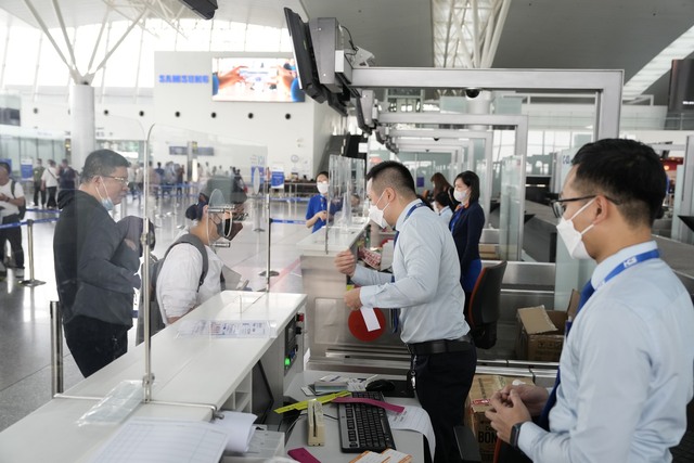 Chùm ảnh: Thêm hãng hàng không Trung Quốc mở đường bay tới Hà Nội, mỗi tuần có 4 chuyến - Ảnh 7.