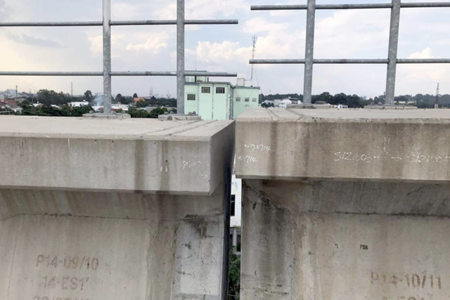 TP.HCM công bố nguyên nhân rơi gối cầu Metro Bến Thành - Suối Tiên sau gần 3 năm - Ảnh 1.