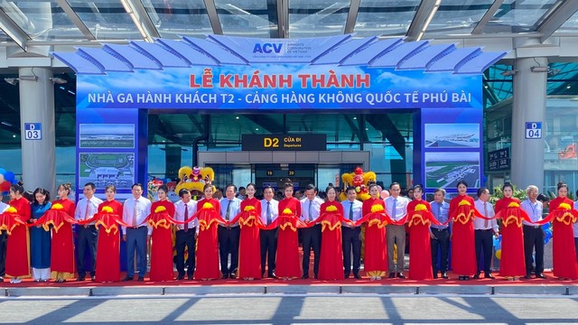 Khánh thành nhà ga hành khách sân bay có kiến trúc độc đáo bậc nhất Việt Nam - Ảnh 1.