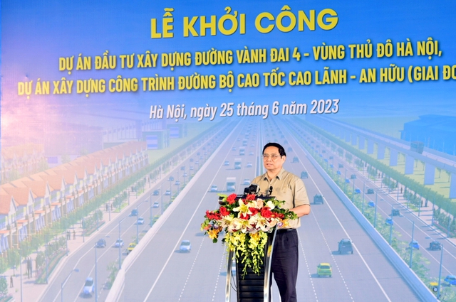 Thủ tướng Phạm Minh Chính: Đường Vành đai 4 tạo không gian phát triển mới cho cả Vùng Thủ đô - Ảnh 1.