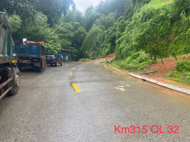 QL32 đoạn qua huyện Mù Cang Chải thông xe từ 8h sáng nay (11/8) - Ảnh 2.