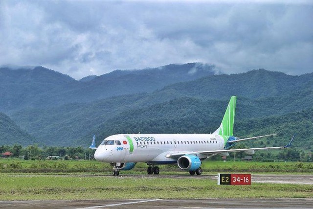 Thủ tướng yêu cầu trước 15/9 báo cáo kết quả tháo gỡ khó khăn cho Bamboo Airways - Ảnh 1.
