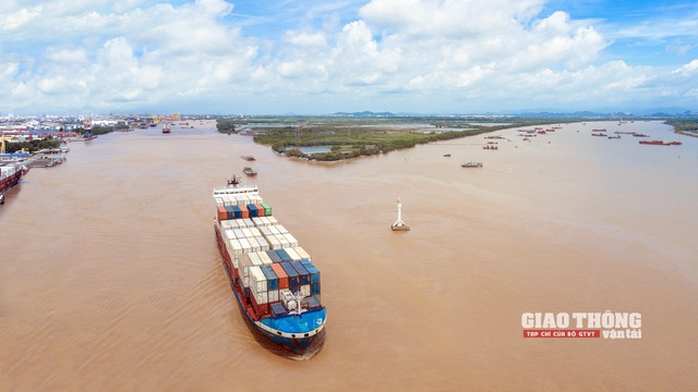 Khuyến khích doanh nghiệp đầu tư vận tải container phát triển logistics 11 tỉnh, thành Đồng bằng Sông Hồng - Ảnh 1.