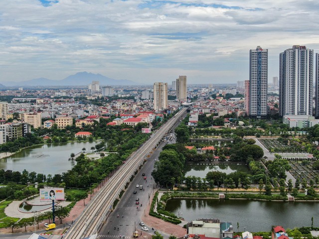Thẩm định phương án dùng 65,4 nghìn tỷ đồng ngân sách Hà Nội để đầu tư tuyến metro Văn Cao - Hòa Lạc - Ảnh 1.