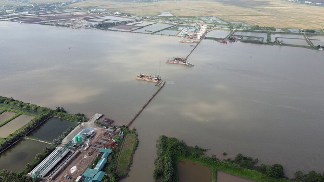 Bộ GTVT yêu cầu khẩn trương xây dựng cầu sông Đáy nối hai tỉnh Nam Định - Ninh Bình - Ảnh 1.