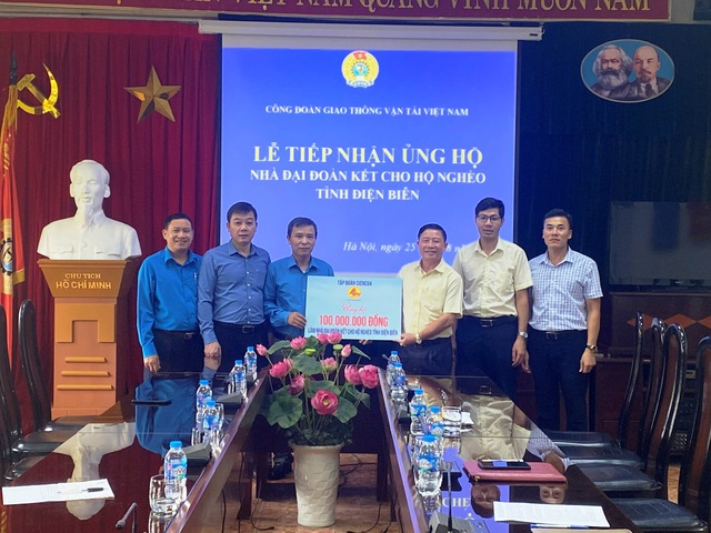 Công đoàn GTVT Việt Nam ủng hộ gần 1,7 tỷ đồng cho hộ nghèo tỉnh Điện Biên  - Ảnh 2.